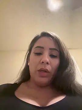 Aw ThROAt9 online show from 04-11-26, 02:16