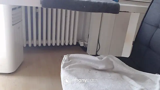 Supermen12171 online show from 04-20-26, 07:11