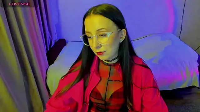 CurlySteph online show from 06-02-26, 07:05