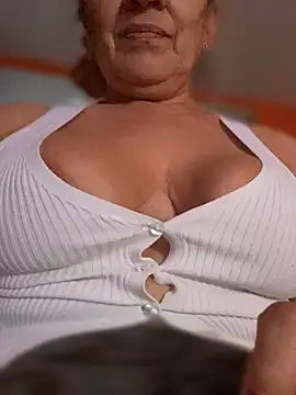 camelia3 online show from 02-26-26, 04:17