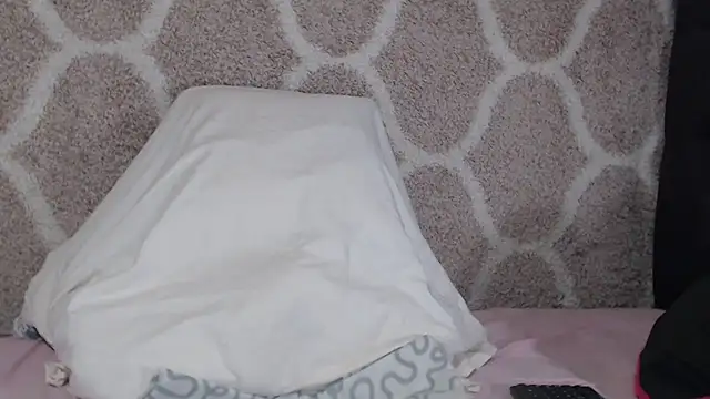 Hottie-Mom online show from 03-03-26, 10:21