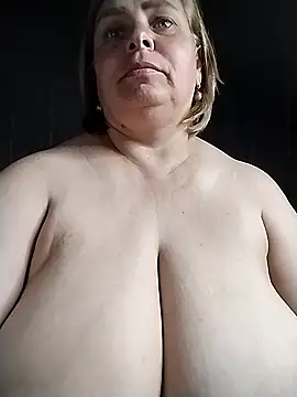 EvaCristal online show from 04-21-26, 10:12