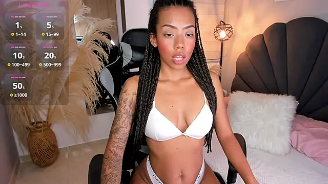 Snapshot of ashley_23_ chatting on 02-06-25, 12:33 ashley 23 online show from 02-06-25, 12:33