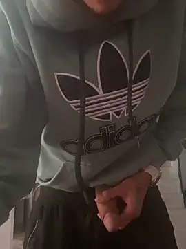 Snapshot of 12jun chatting on 09-09-25, 08:08 12jun online show from 09-09-25, 08:08