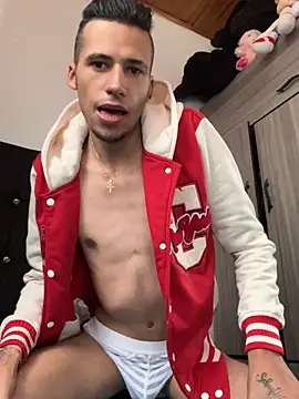 Snapshot of 12jun chatting on 02-17-26, 04:24 12jun online show from 02-17-26, 04:24