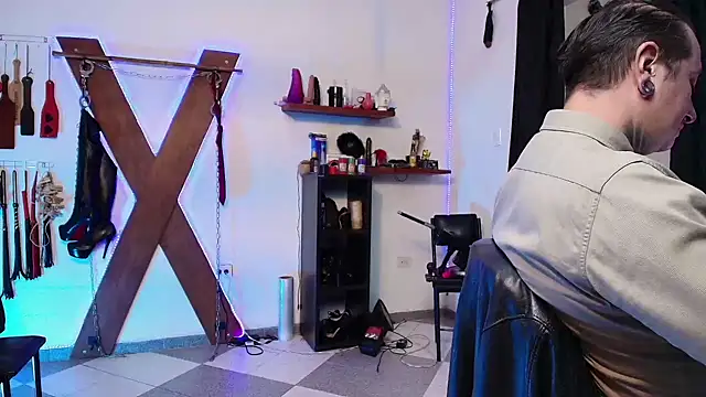 Snapshot of boy_n_girl chatting on 02-06-25, 07:40 boy n girl online show from 02-06-25, 07:40