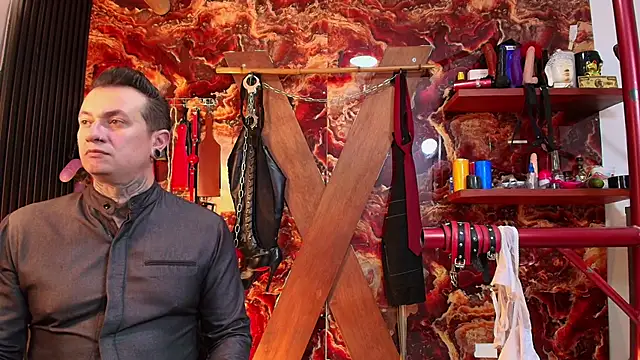 Snapshot of boy_n_girl chatting on 10-12-25, 11:09 boy n girl online show from 10-12-25, 11:09