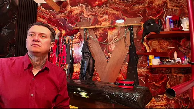 boy n girl online show from 12-05-25, 09:40