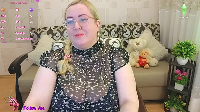 Ginesia online show from 02-12-25, 01:37