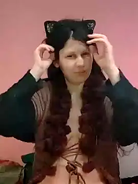Snapshot of Amaya07 chatting on 12-14-24, 12:33 Amaya07 online show from 12-14-24, 12:33