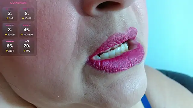 Kerly Doll online show from 04-27-26, 04:49