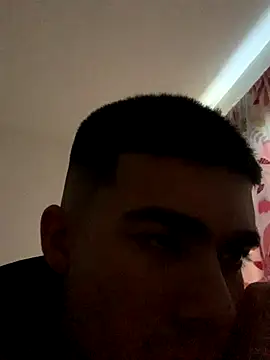 Yordy xx online show from 09-21-25, 08:32