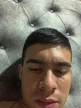 Yordy xx online show from 04-28-26, 04:06