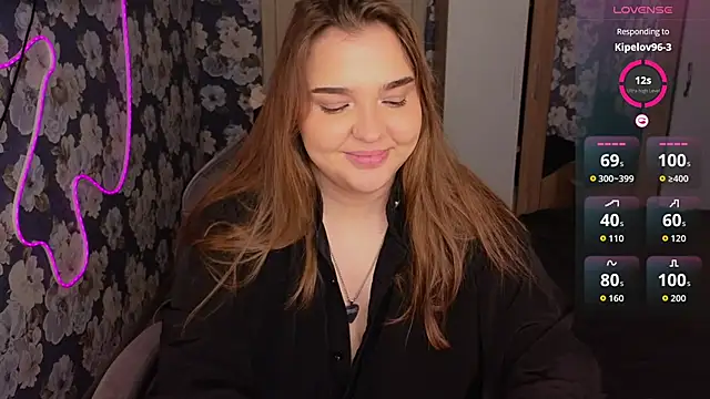  momiji  online show from 04-17-26, 01:14