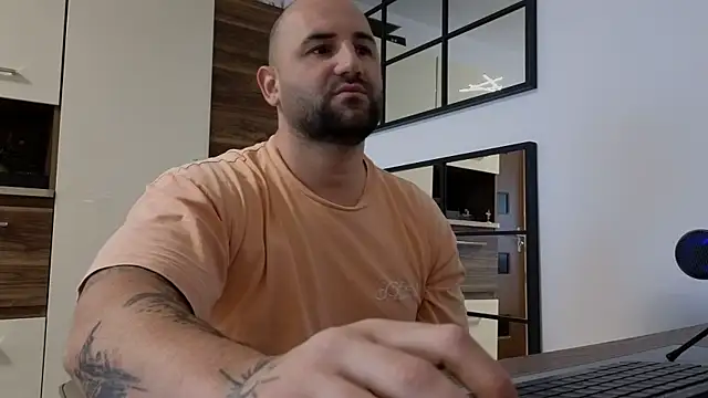 moonjoey online show from 04-22-26, 05:54