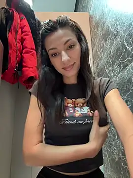 Snapshot of _MiaQueen_ chatting on 01-16-26, 11:09 MiaQueen online show from 01-16-26, 11:09