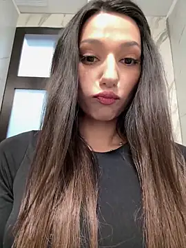 Snapshot of _MiaQueen_ chatting on 02-22-26, 10:19 MiaQueen online show from 02-22-26, 10:19