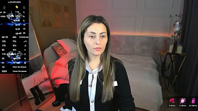 KylieMellow online show from 04-08-26, 05:18