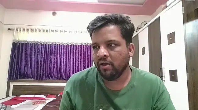 Snapshot of dhruv_love chatting on 03-07-25, 08:34 dhruv love online show from 03-07-25, 08:34