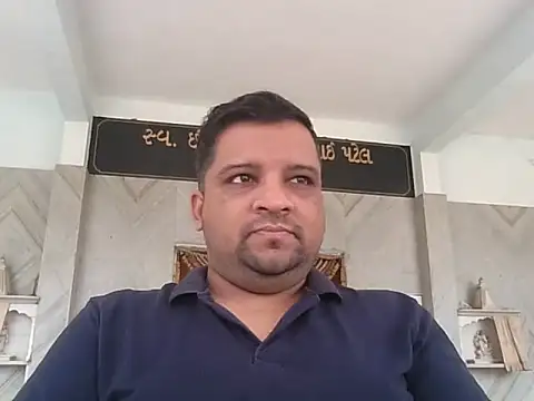 Snapshot of dhruv_love chatting on 04-10-26, 04:50 dhruv love online show from 04-10-26, 04:50