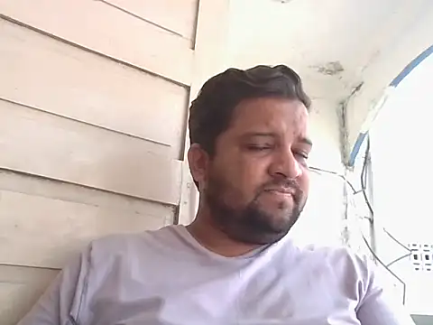 Snapshot of dhruv_love chatting on 05-20-26, 05:02 dhruv love online show from 05-20-26, 05:02