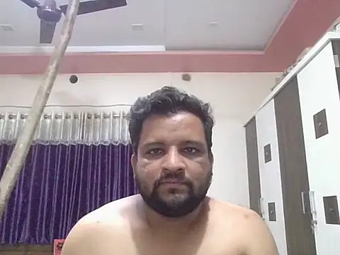 Snapshot of dhruv_love chatting on 05-29-26, 07:23 dhruv love online show from 05-29-26, 07:23