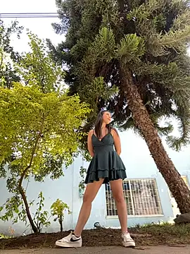 Alyshanon18 online show from 04-01-26, 06:05