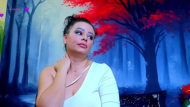 ElizabethEven online show from 11-02-25, 10:45