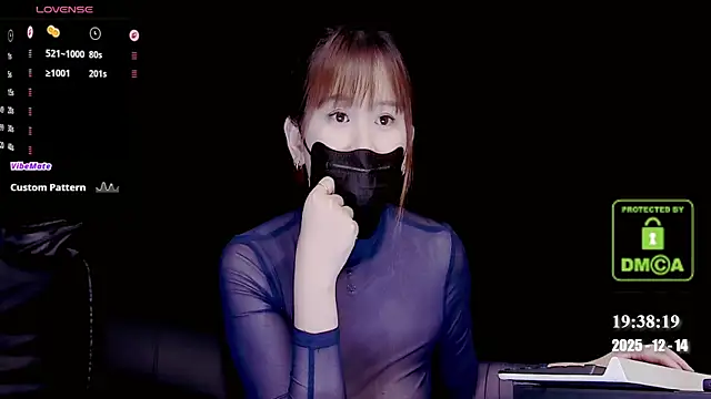 melia Z online show from 12-14-25, 11:37