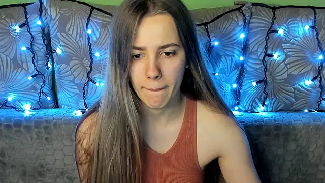 MaggieCake online show from 12-08-24, 05:39