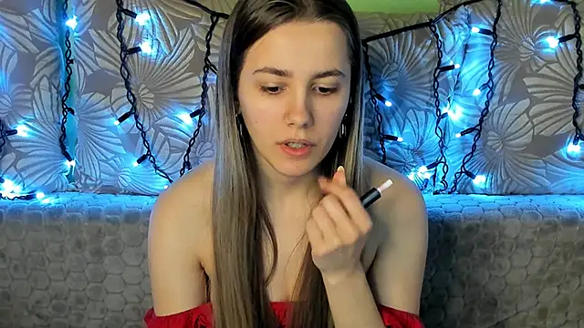 MaggieCake online show from 02-12-25, 08:49