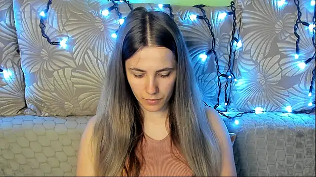 MaggieCake online show from 07-03-26, 02:18