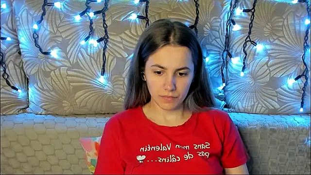 MaggieCake online show from 07-12-26, 01:40