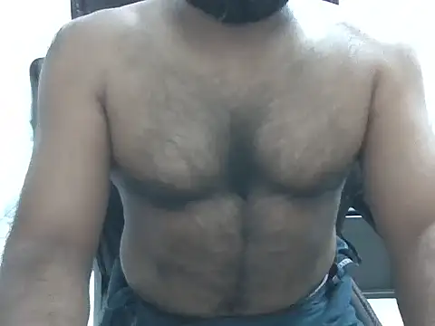 Snapshot of VINU26BLR chatting on 10-28-25, 01:03 VINU26BLR online show from 10-28-25, 01:03