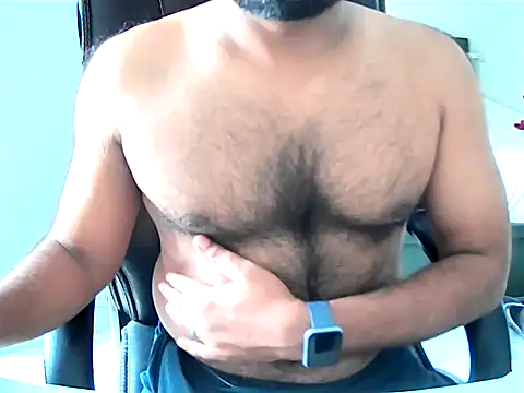 Snapshot of VINU26BLR chatting on 11-12-25, 09:53 VINU26BLR online show from 11-12-25, 09:53