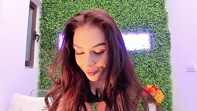 Snapshot of realhotfallingdevil chatting on 11-17-25, 05:57 realhotfallingdevil online show from 11-17-25, 05:57