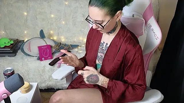 Ginger Stay online show from 01-16-26, 09:52