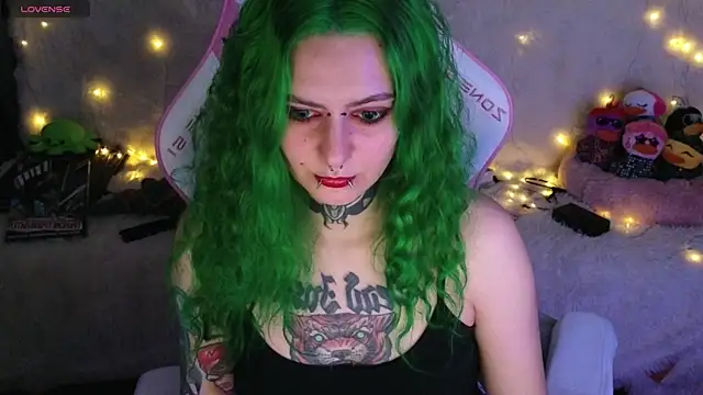 Snapshot of Ginger_Stay chatting on 05-10-26, 08:52 Ginger Stay online show from 05-10-26, 08:52
