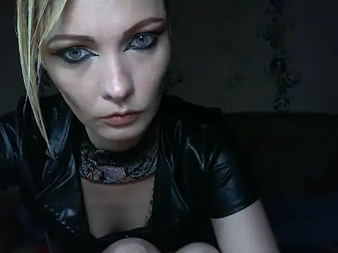 WildMissNiks online show from 06-29-26, 07:03