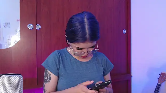 Raventh  online show from 04-25-26, 01:41