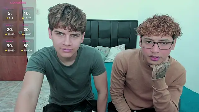 javieryalejandro online show from 12-21-25, 01:07