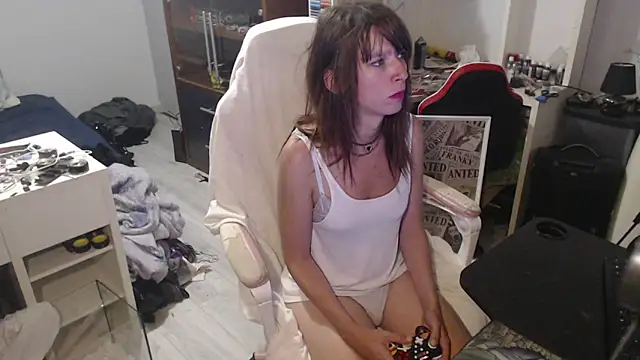 missthon0 online show from 04-23-26, 12:29