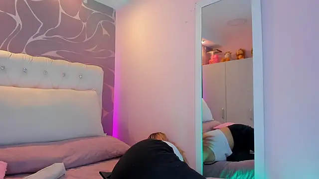 Snapshot of KeilaLovJack chatting on 01-24-25, 01:25 KeilaLovJack online show from 01-24-25, 01:25