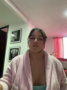 Snapshot of KallyMyller1 chatting on 02-25-25, 10:29 KallyMyller1 online show from 02-25-25, 10:29