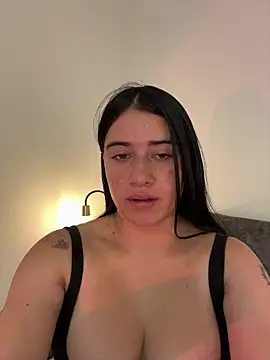 Snapshot of KallyMyller1 chatting on 05-04-26, 07:43 KallyMyller1 online show from 05-04-26, 07:43