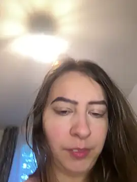 eleonoree online show from 04-26-26, 06:05