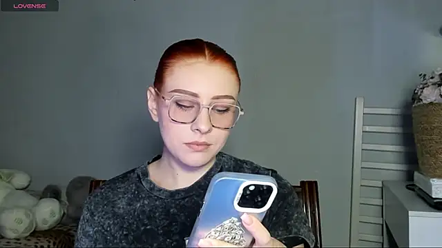 KindKristy online show from 04-23-26, 05:08