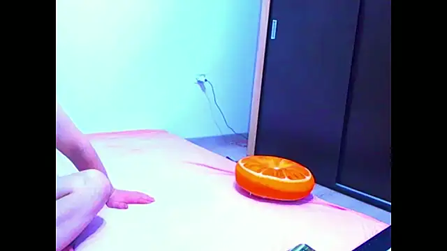 Snapshot of evehotty chatting on 03-15-25, 08:10 evehotty online show from 03-15-25, 08:10