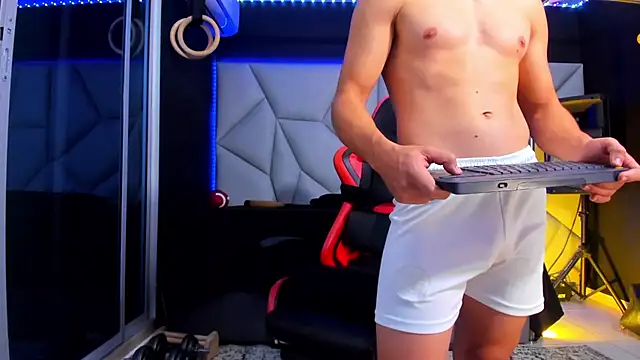 Aydenmiller96 online show from 04-24-26, 03:20