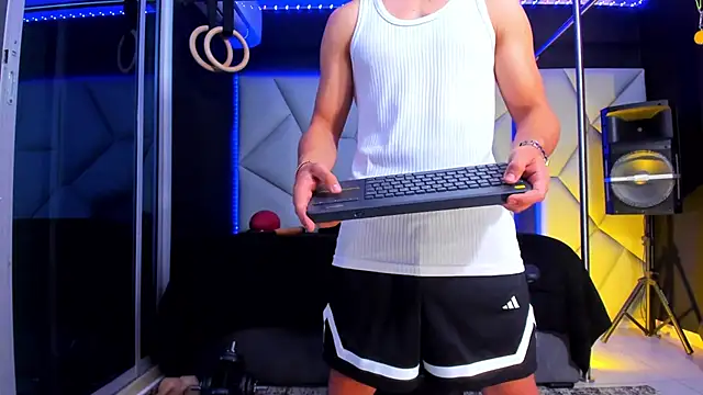 Aydenmiller96 online show from 05-16-26, 06:43